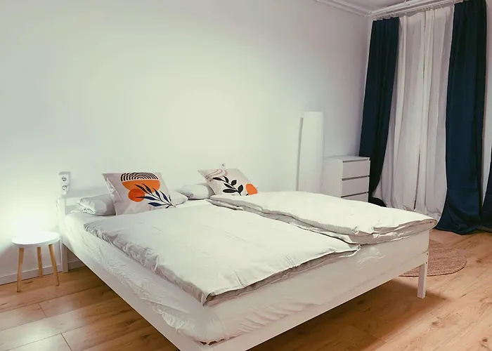 Welcoming Generous Apartment In Berlin-Kreuzberg