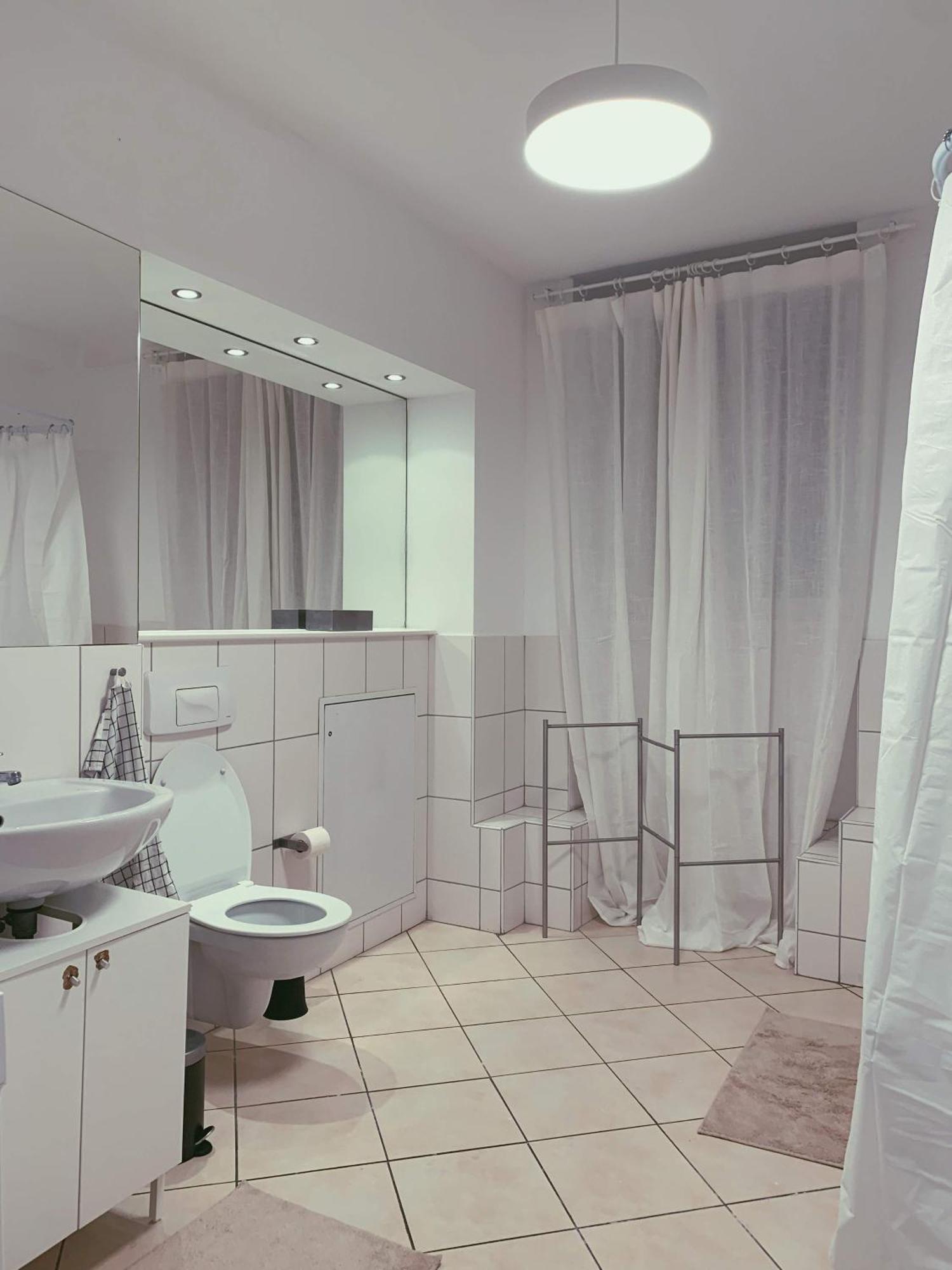Apartment Welcoming Generous In Berlin-kreuzberg *