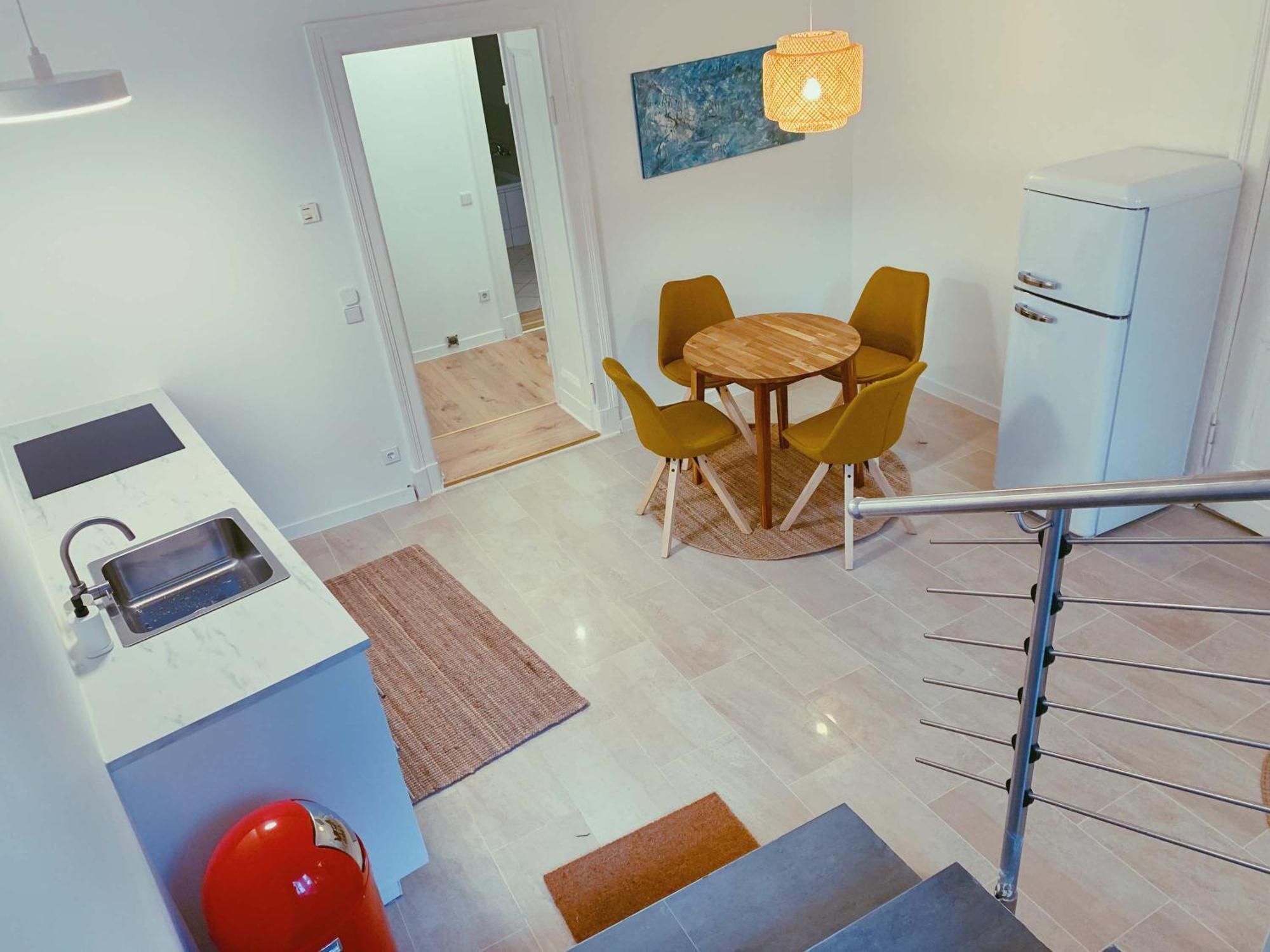Welcoming Generous In Berlin-kreuzberg Apartment *